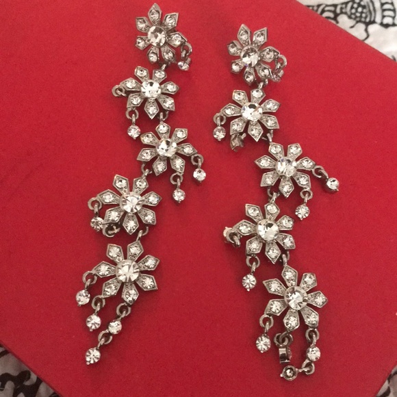 Jewelry - Crystal earrings
